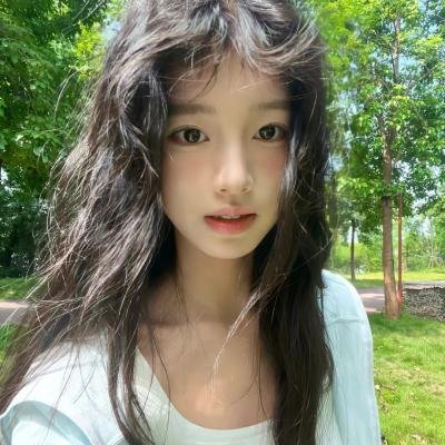 艳谍玛泰哈莉